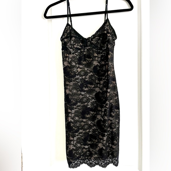 Sexy Wilfred Lace Bodycon camisole dress size xs - Picture 1 of 3